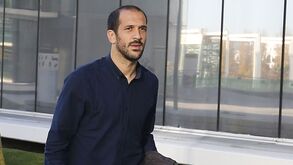 João Coimbra anuncia fim da carreira: «Não me lembro da última vez que comecei um jogo sem dor»