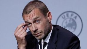 Aleksander Ceferin a Record: «Recebi um whatsapp de um presidente da Superliga. Não respondi»