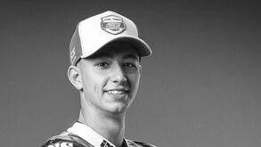 Morreu Jason Dupasquier, piloto luso-suíço que sofreu grave acidente em Moto3