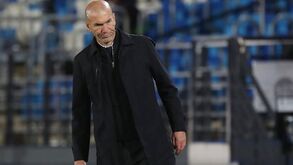 Zidane em carta aos adeptos: «Vou-me embora porque sinto que o Real já não me dá o apoio que necessito»