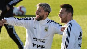 Agüero já está em Barcelona para realizar exames médicos