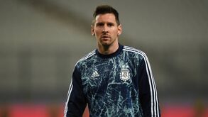 Messi reage à saída da Argentina da organização da Copa América