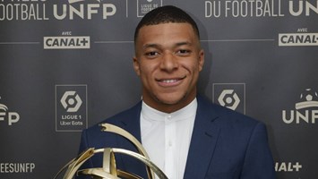 Mbappe Eleito Melhor Jogador Da Liga Francesa Psg Jornal Record