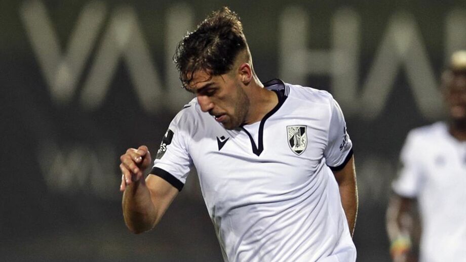 Jorge Fernandes volta em Faro