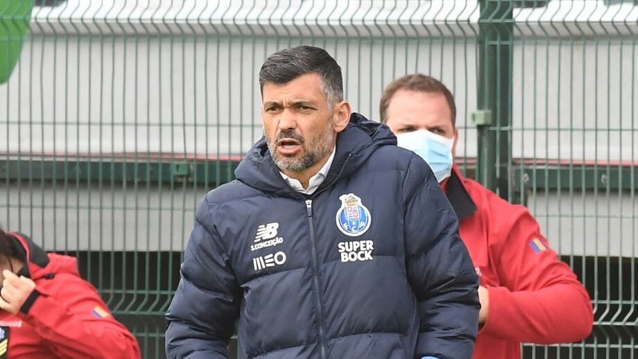 Presença de Sérgio Conceição no jogo com o Benfica a ganhar forma