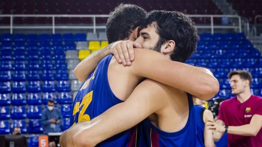 Anadolu Efes, Olimpia Milão e Barcelona na 'final four' da Euroliga de basquetebol