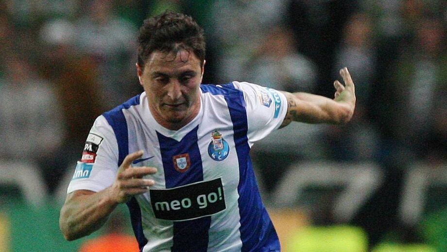 Cristian Rodríguez: «Clássicos entre Benfica e FC Porto? É sempre olhos nos olhos»