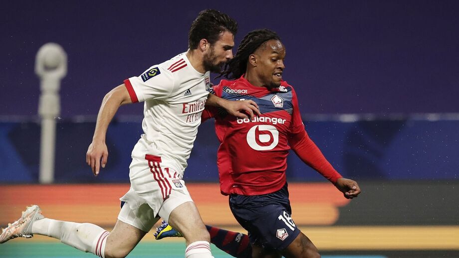 Mourinho pensa em Renato Sanches