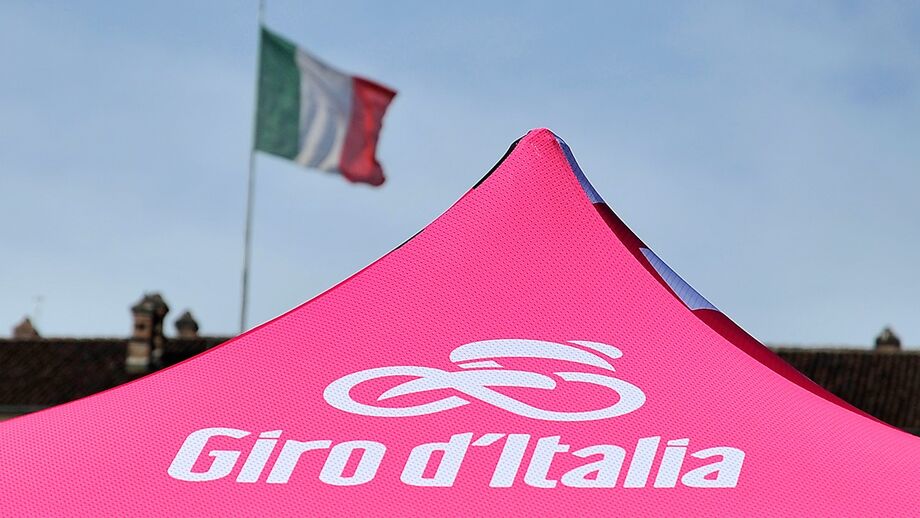 Giro'2021: Nelson Oliveira já está na estrada na 1.ª etapa
