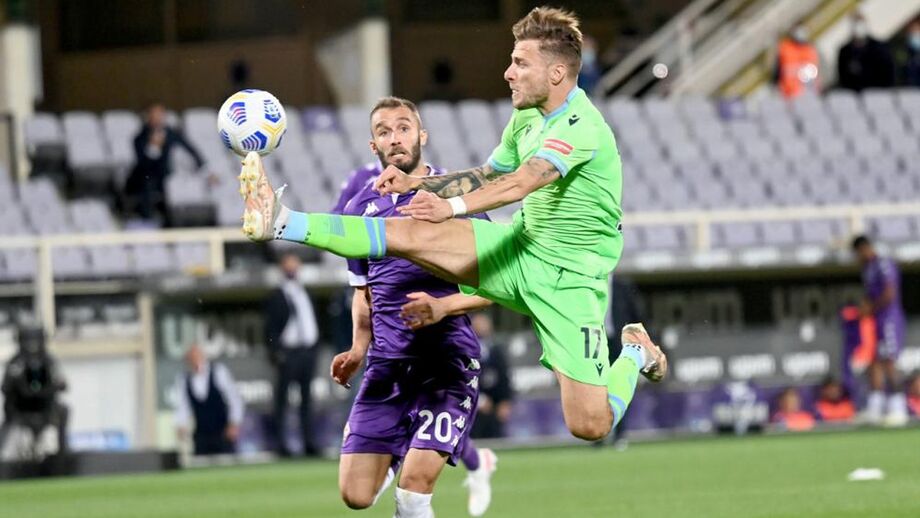 Lazio perde em Florença e diz praticamente adeus à Champions