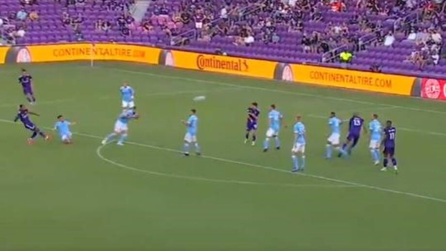 Nani marca um grande golo pelos Orlando City: português continua a brilhar na MLS