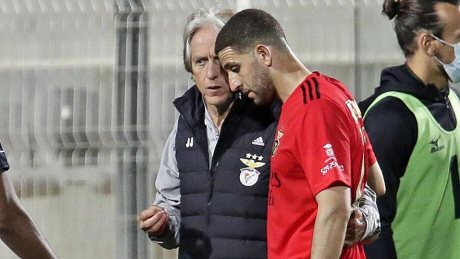 Taarabt: «Jesus sabe tudo sobre os jogadores árabes»