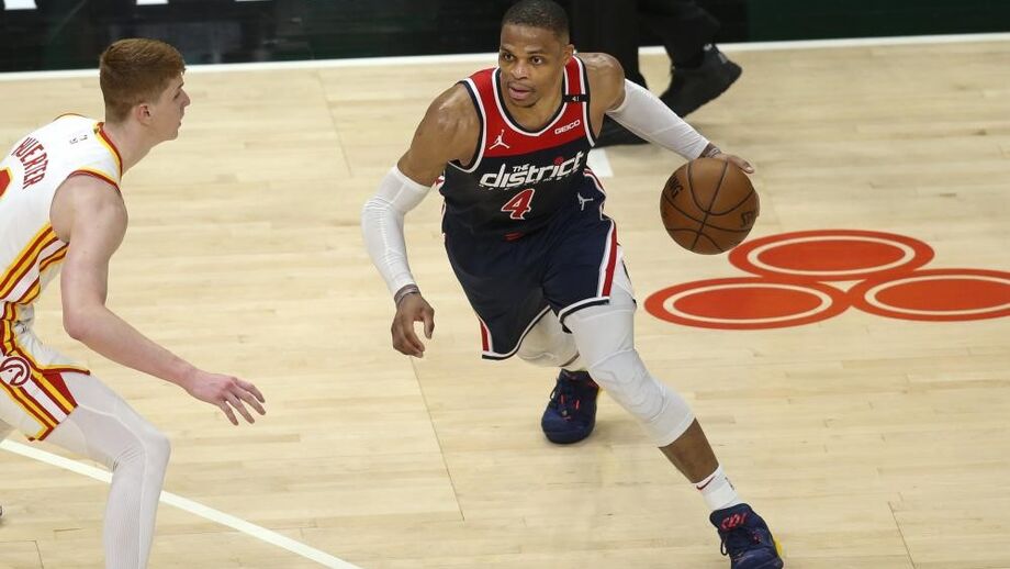 Russell Westbrook bate recorde de 'triplos-duplos' na NBA