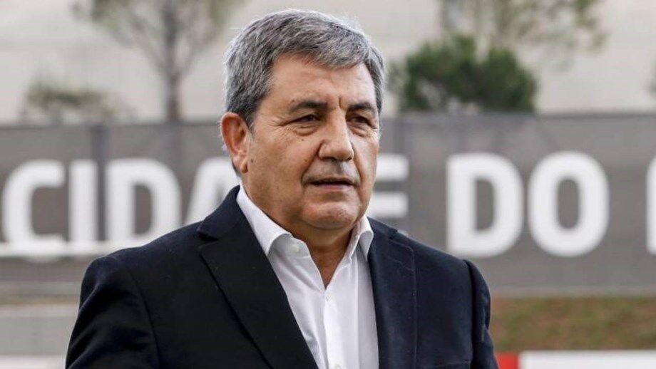 Fernando Gomes felicita Sporting pela conquista do título
