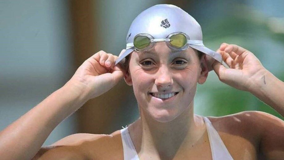Angélica André termina no 6.º lugar nos 10 km do europeu de águas abertas