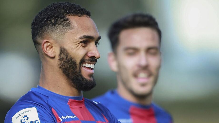 Chaves-Leixões, 3-1: Regresso às vitórias com 'bis' de Juninho