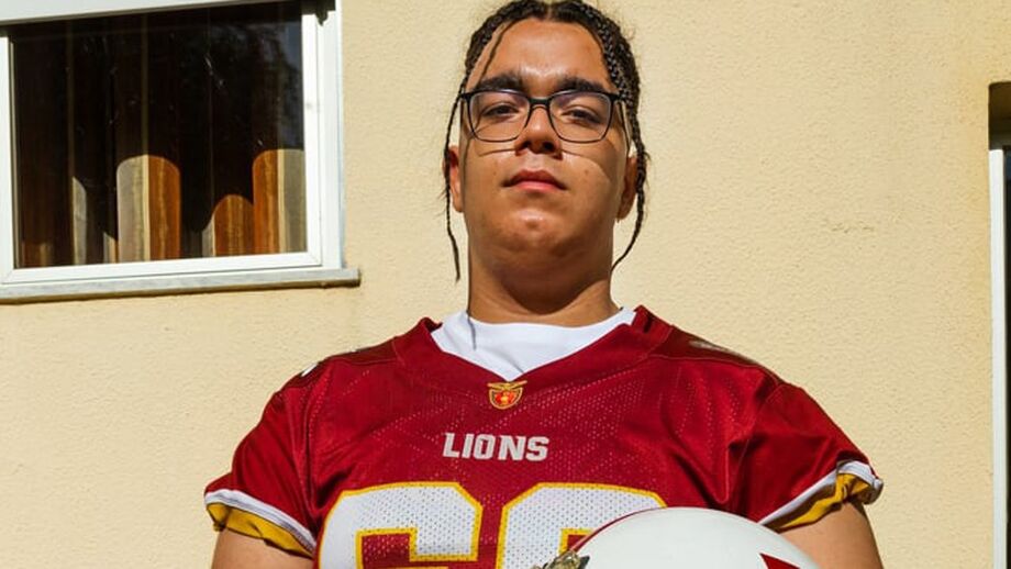 Guilherme Eloy dá passo a sonhar com a NFL