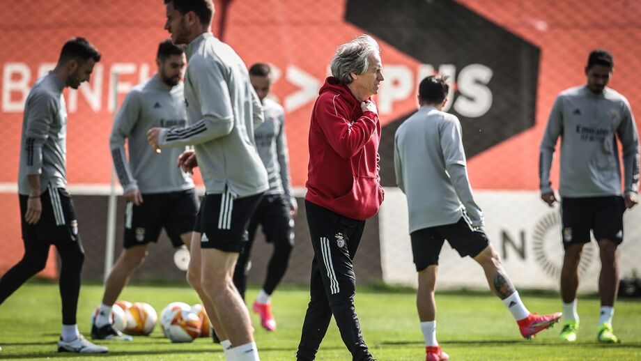Agosto infernal para o Benfica: consequências do terceiro lugar