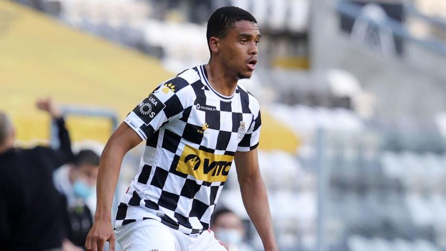 Reggie Cannon sobe a cotação em mais 1 milhão de euros