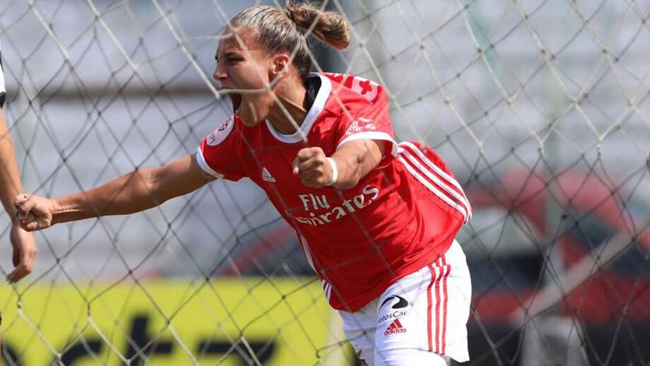 Lúcia Alves e Beatriz Cameirão estreiam-se na convocatória da seleção feminina