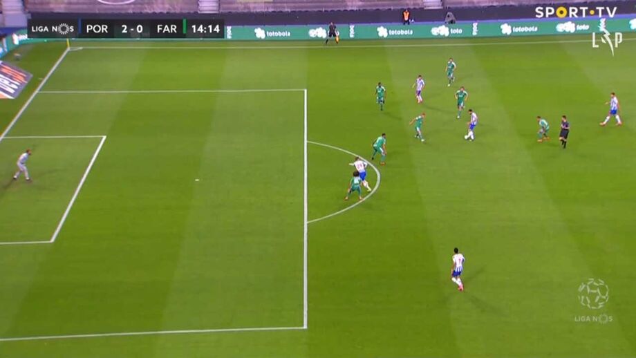 Análise ao guarda-redes do Benfica e ao que pode ser o seu concorrente