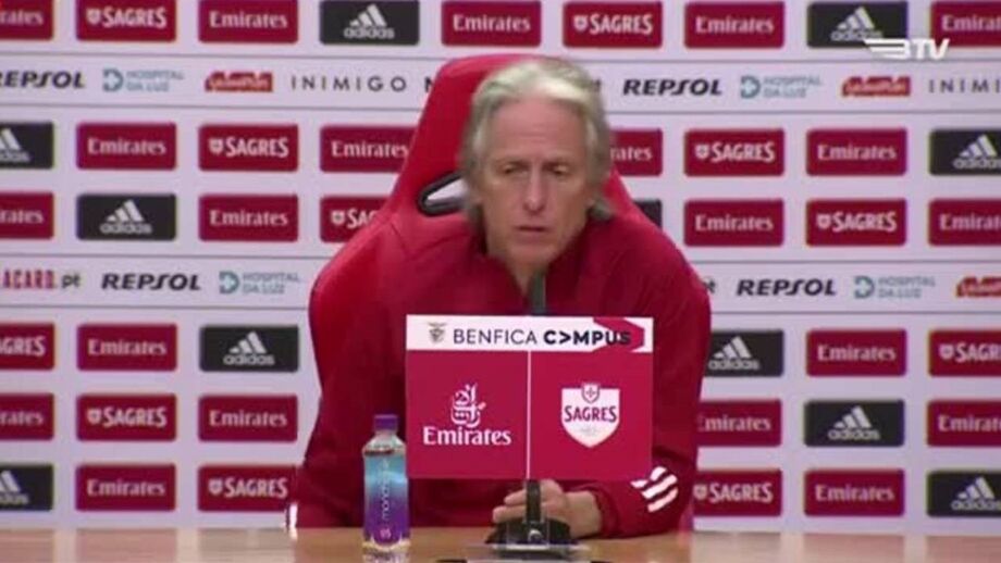 Treinador do Benfica afirma que tanto as águias como os dragões têm dois jogos difíceis pela frente