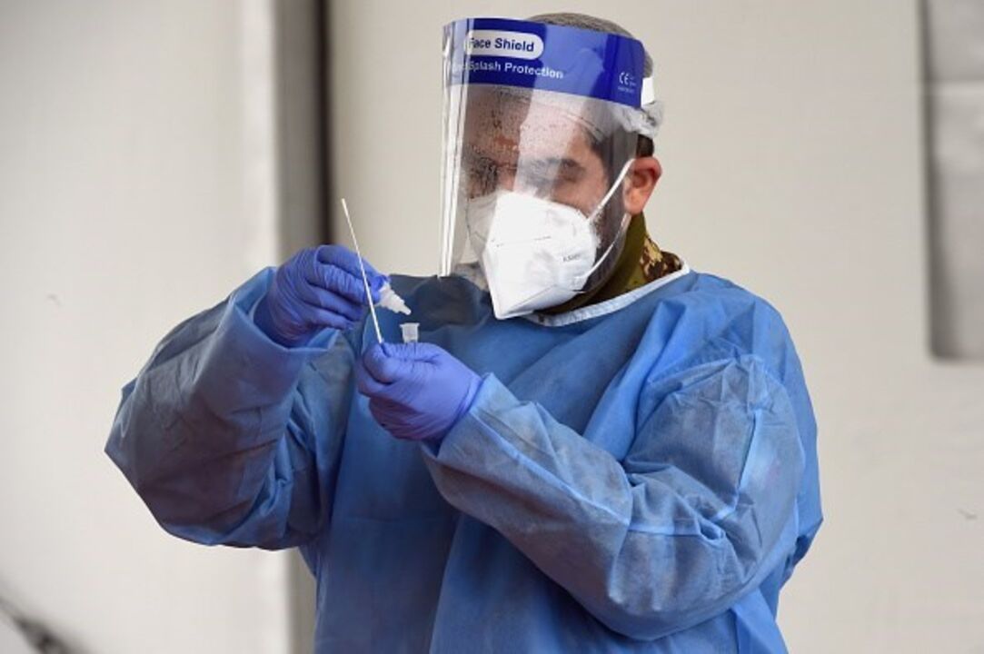 Teste rápido à Covid-19