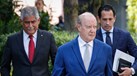 Luis Felipe Vieira, Pinto da Costa und Pedro Proenca treffen sich am Tisch