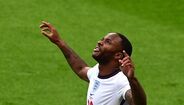 Raheem Sterling (Inglaterra, meias-finais) - 3 golos/5 jogos