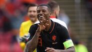Wijnaldum (Holanda) - 3 golos