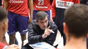 Norberto Alves sai da Oliveirense