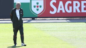 Fernando Santos: «Não gostamos de perder nem a feijões»