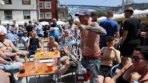 Covid-19: Registados casos positivos no regresso de adeptos ingleses após final da Champions