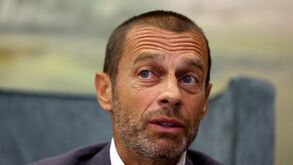 Ceferin renova críticas aos clubes da Superliga