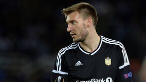 Nicklas Bendtner termina carreira: «Vou demorar muito tempo a perceber que agora acabou mesmo...»