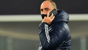 Adjunto de Pirlo atira à Juventus e ao próprio treinador: «Colocou-nos todos ao mesmo nível»