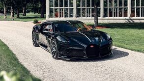 Custa 11 milhões: La Voiture Noire da Bugatti pronta para entrega