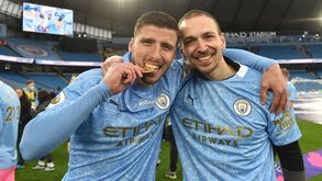 Benfica dá os parabéns a Rúben Dias: «Seixal projetou-o para o... mundo»