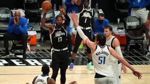 Clippers batem Mavericks e completam segunda ronda dos playoffs