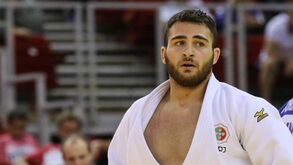 Mundiais: Anri Egutidze conquista bronze a 81 kg