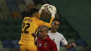 A justificação de Fernando Santos para a ausência de Anthony Lopes e a titularidade de Rui Silva