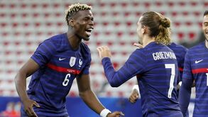 Pogba: «Não há nada de mal entre Giroud e Mbappé mas não sou polícia...»