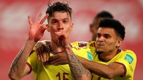 Luís Diaz, Uribe e Sebastián Pérez na lista da Colômbia para a Copa América