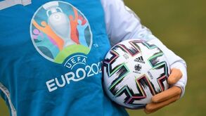 UEFA admitiu vacinação de todas as seleções para o Euro'2020 mas recuou na ideia
