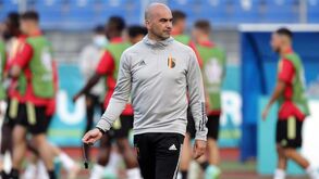 Faltam dois ases no baralho belga para o jogo com a Rússia