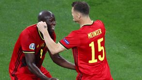 A crónica do Bélgica-Rússia, 3-0: há diabos à solta em busca da taça 