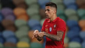 João Cancelo: «Sempre firme e sempre forte»