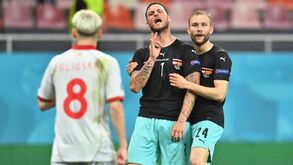Arnautovic nega gesto racista mas Macedónia do Norte pede castigo exemplar