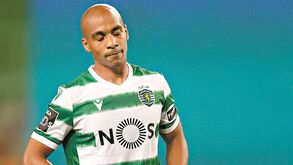  João Mário quer ficar no Sporting mas negociações entre clubes estão em sério risco