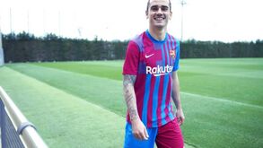 Barcelona divulga equipamento principal para a nova temporada e as reações não tardaram